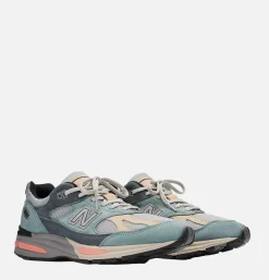 NEW BALANCE 991 V2 Blue Grey UK<Homme Baskets