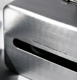 PUEBCO Aluminium Wall Mounted Towel< Maison