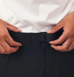 GOLDWIN One Tuck Tapered Stretch Black< Pantalons