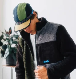 KAVU Organic Strapcap Nw Ugly Mutli< Chapeaux & Casquettes