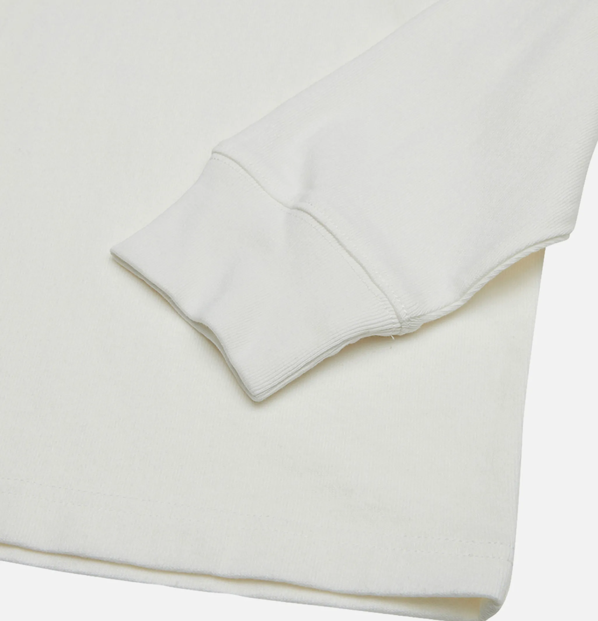 DEUS Paradigm Ls Tee Vintage White< T-shirts