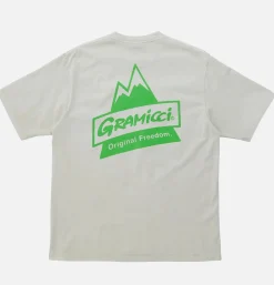 GRAMICCI Peak Tee Sand Pigment< T-shirts