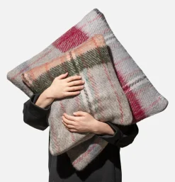 PUEBCO Recycled Wool Cushion Cover Large< Maison