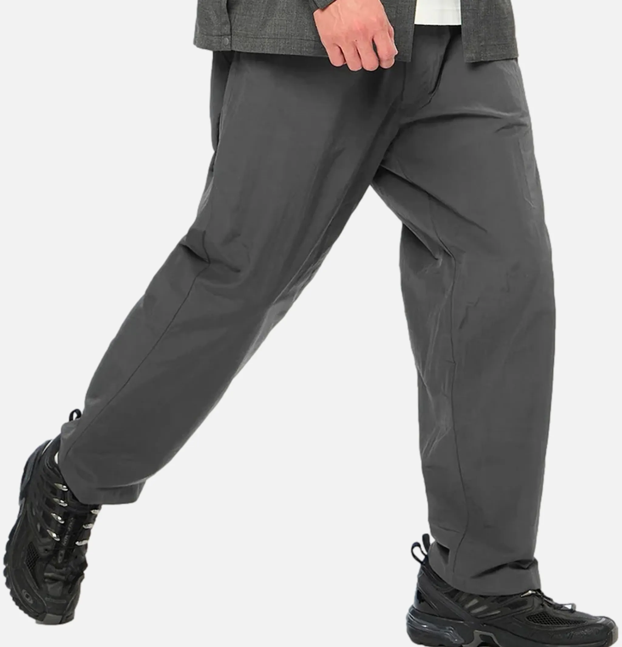 GOLDWIN Relax Straigh Easy Pants Charcoal< Pantalons