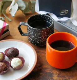CHIPS JAPAN Stack Mug Splash Black White< Maison